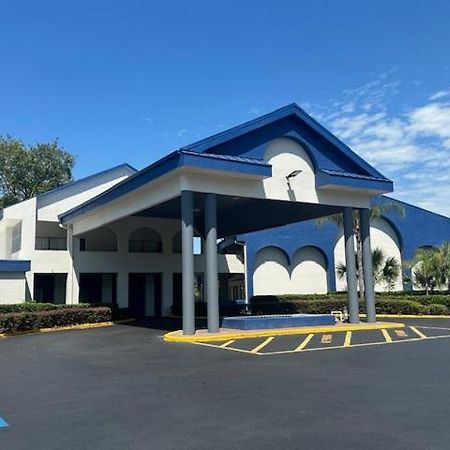 Days Inn By Wyndham Crystal River Bagian luar foto